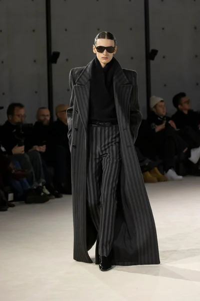 Look 21
